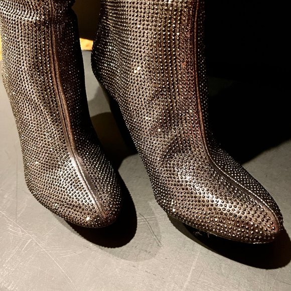 NIB INC Studded Gerii Pewter Metallic Slouchy Knee-High Boots - Picture 13 of 16